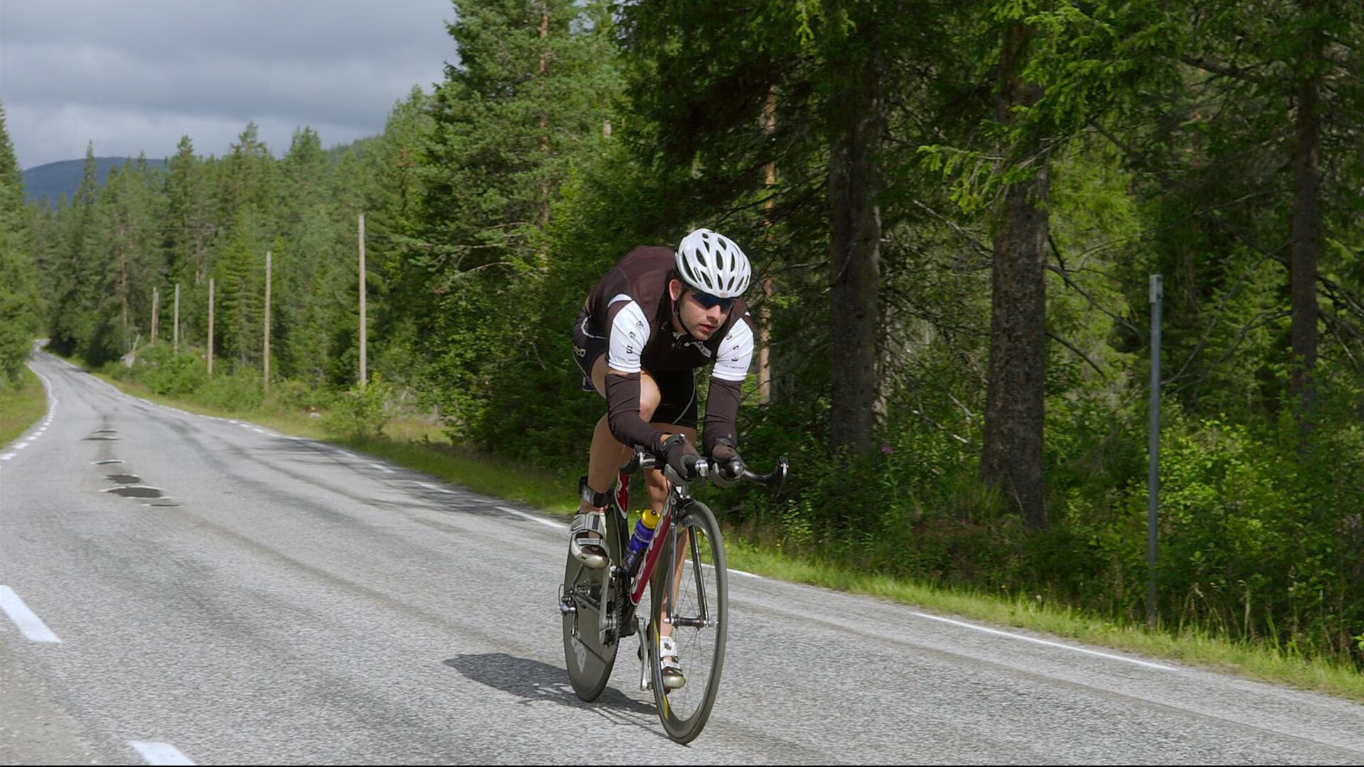 利比亚女篮在非洲赛事中表现抢眼，逐步走向国际舞台，利比亚篮球运动员
